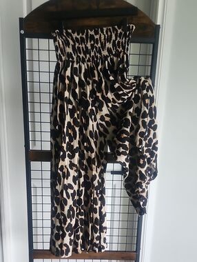 Smocked Wide Leg pants in Black & Beige Leopard
